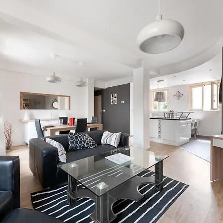 Апартаменты T3 Hyper Centre - Spacieux Et Confortable