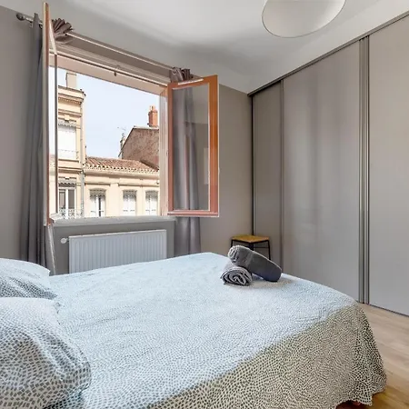 아파트 T3 Hyper Centre - Spacieux Et Confortable